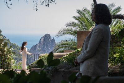 2983247708066179_parthenope-by-paolo-sorrentino-_-from-left-celeste-dalla-porta-and-stefania-sandrelli_-photo-by-gianni-fiorito.jpg